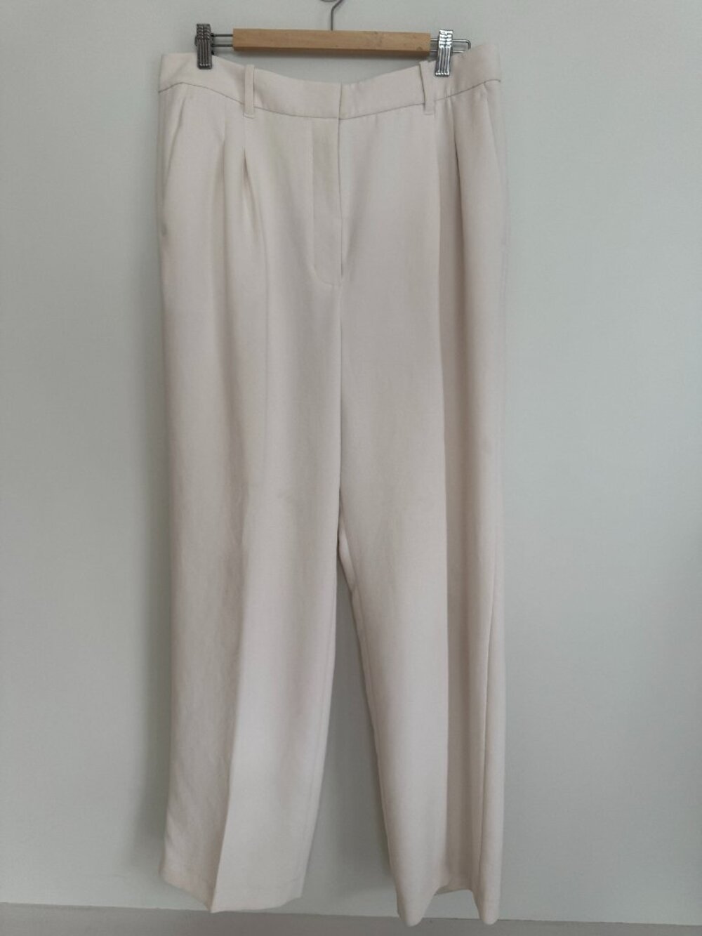 Aritzia The Effortless Pants Women Ivory Lined Pockets Trousers Size 14